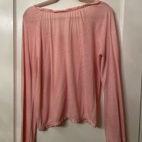 Cute pink blouse - Picture 2 of 2